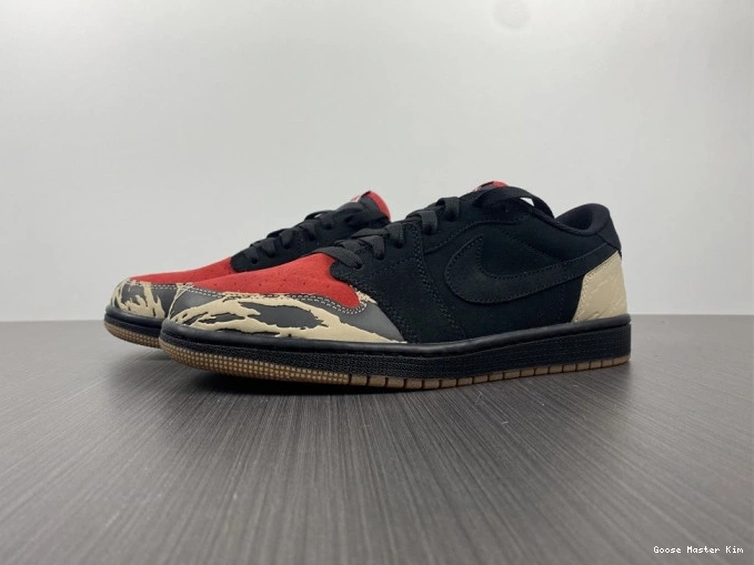 Air Low 1 Jordan SoleFly DN3400-001 x Carnivore 0714